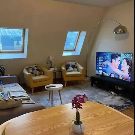 Quiet And Spacious Near Champs Elysees Appartamento Parigi